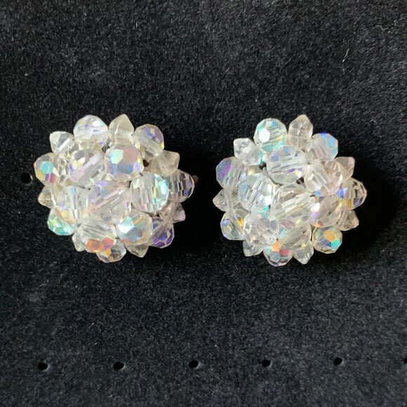 Aurora Borealis Necklace and Earrings Set - Picture 2 of 6